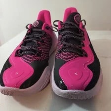 Under Armour — Under Armour Curry Flow 11 Girl Dad Basketball — Sneaker — resale