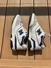 Size 9.5 - New Balance 550 3