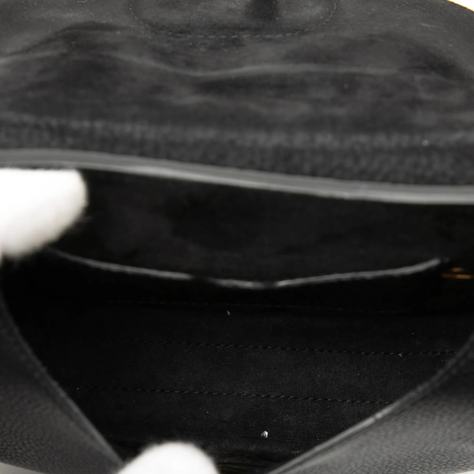 Small Grained Bobby Crossbody 4