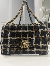 Chanel — Chanel 19 Medium Flap Quilted Chain Auth — Handbag — resale