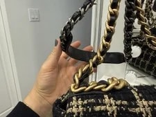 Chanel 19 Medium Flap Quilted Chain Auth 4