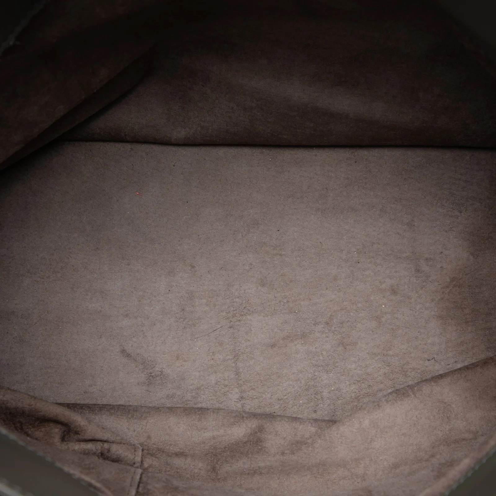 Medium Roma 4