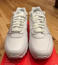 Nike Air Max 1 HV1211 100 2