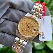 Tudor Prince Date Day 76213 4