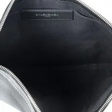 Balenciaga M Clip 3