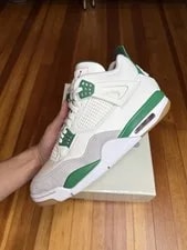 Size 13 - Jordan 4 Retro SP x Nike SB Mid Pine Green — Sneaker — resale