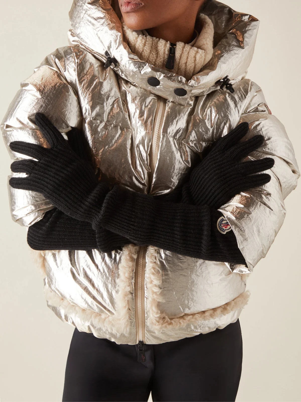 Moncler Logo Patch Virgin Gloves — 3