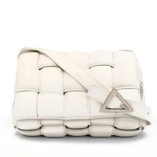 Bottega Veneta — Bottega Veneta P Cassette Hardware D45 — Handbag — resale