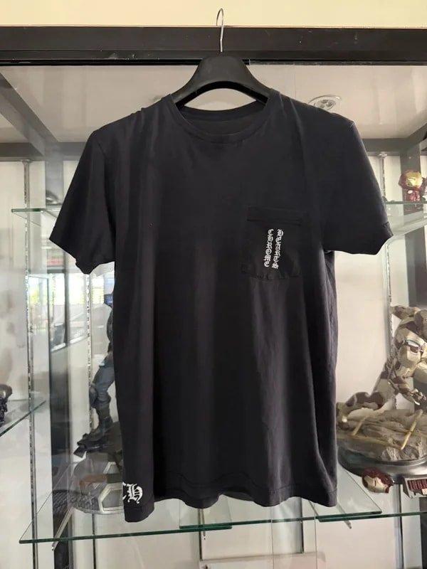 Chrome Hearts — Hearts Floral Cross T-shirts — streetwear — resale