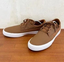Nike SB — Nike SB Shane DA4184-200 US10 — Sneaker — resale
