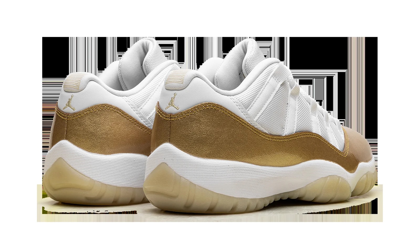 Air Jordan 11 Low Wmns "Mother’s Day" AH7860 102 3