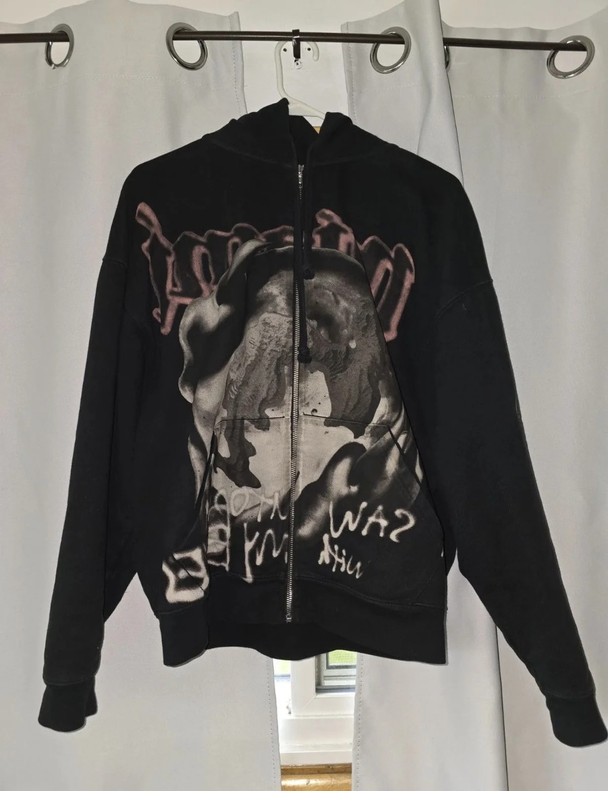 Travis Scott — Travis Scott Rolling Loud Miami 2024 Zip Up Hoodie Jacket — streetwear — resale