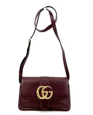 Gucci — Gucci Arli GG Marmont Crossbody — Handbag — deal