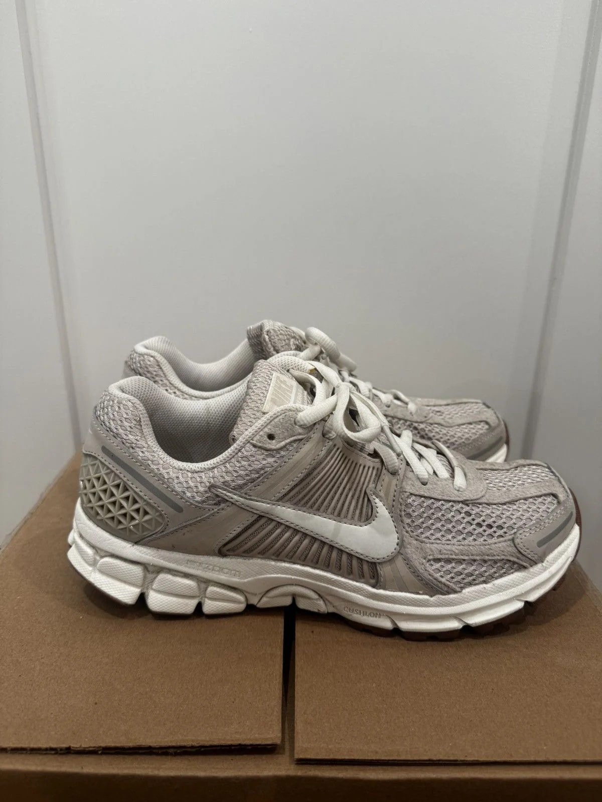 Nike Vomero 5 2