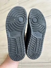 Jordan Air 1 Retro High 4