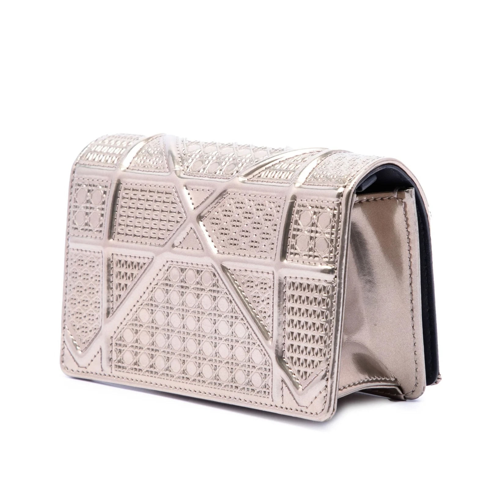 Metallic Microcannage Diorama Wallet on Chain 2
