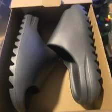 Yeezy — New Yeezy 10 Slide — Sneaker — resale