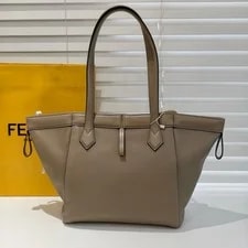 Fendi Origami Hidden Magnetic Buckle Keychain Pendant - Very Good #JS2AZJ 2