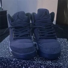 Air Jordan — Air Jordan 5 Retro SE — Sneaker — resale