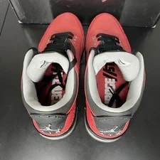 Size 11 - Air Jordan 3 Retro 2010 Doernbecher 4
