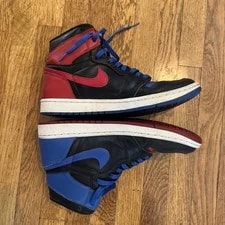 Air Jordan — Air Jordan 1 Retro High OG Top 3 — Sneaker — resale