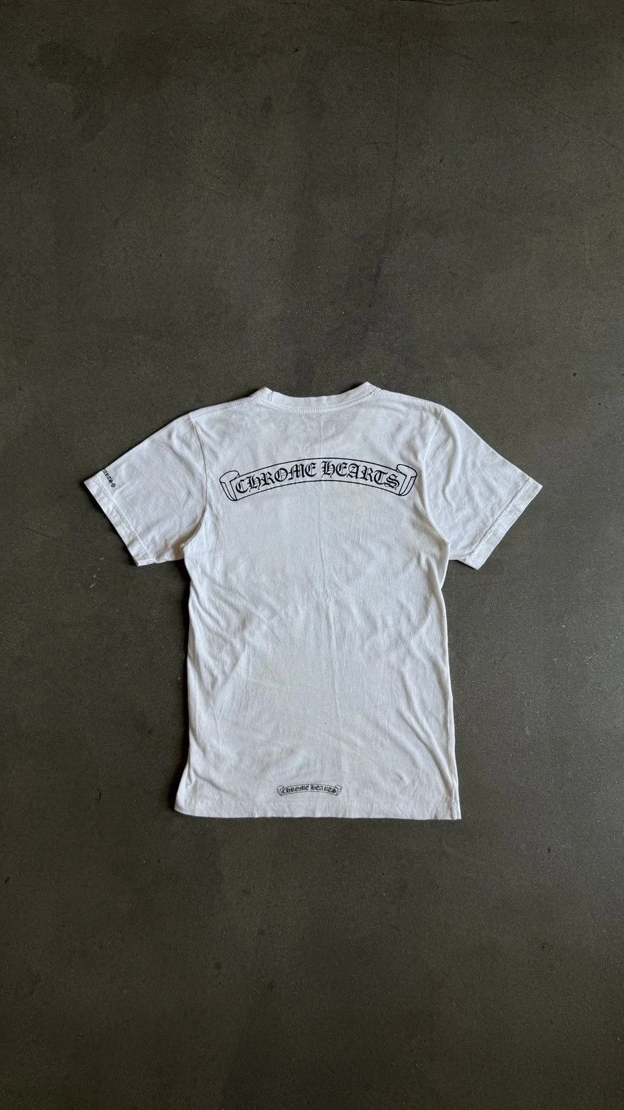 Chrome Hearts — ! Hearts Scroll Logo T-shirt — streetwear — resale