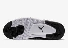 Jordan 4 "Royalty" Mid Top Retro Basketball 4