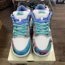 Nike SB Dunk Low Futura Laboratories Bleached 3