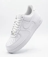 Size 9.5 - Nike Air Force 1 2