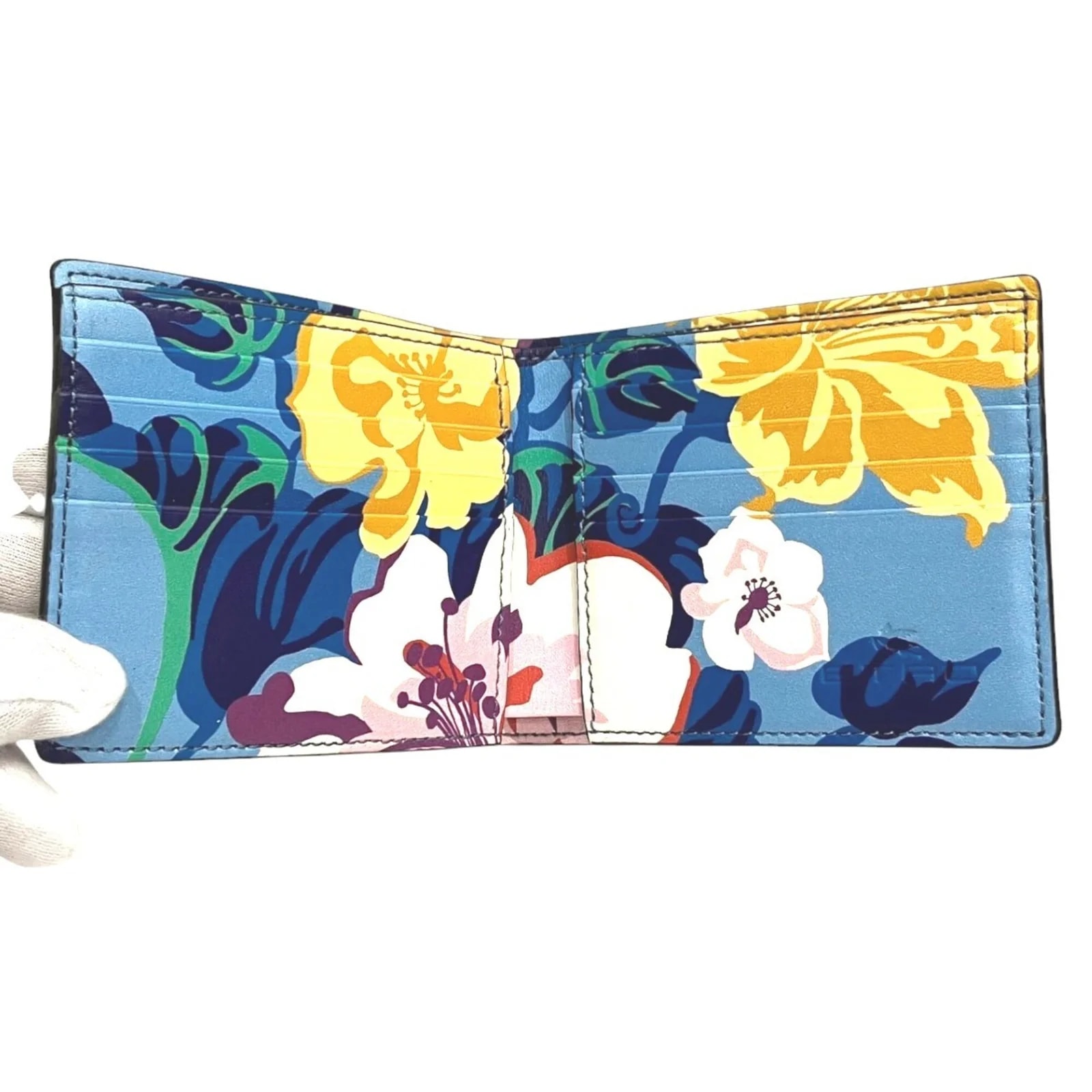 Etro Wallet (Bi-Fold) 3