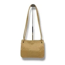 Bottega Veneta — Bottega Veneta Semi Carry Semi Sh — Handbag — resale