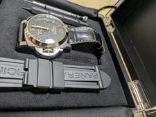 Panerai Luminor 1950 3 Days GMT Power Reserve Automatic PAM01321 4