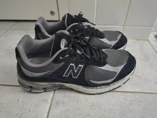New Balance — New Balance 2002R Shoes - U2002RC — Sneaker — resale