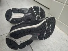 New Balance 2002R Shoes - U2002RC 2