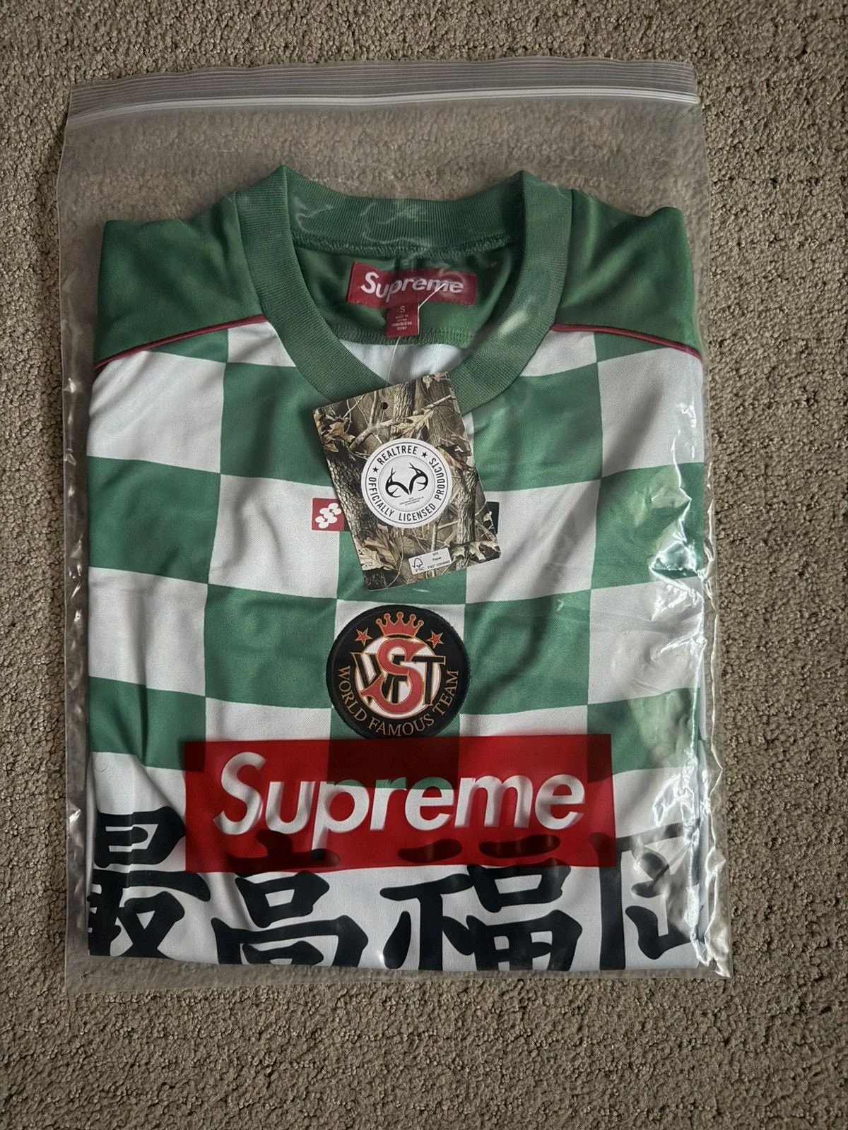 Supreme — Supreme Checkerboard Soccer Medium New — streetwear — resale
