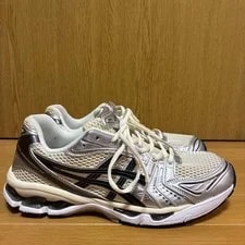 10.5US Asics Gel-Kayano 14 3
