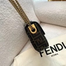Fendi Medium Baguette Chain Italy 2