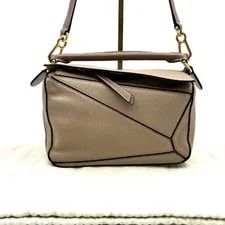 Loewe — Loewe Puzzle Logo Embossed Patchwork Design - Very Good #1GET084 — Handbag — resale