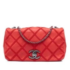 Chanel — Chanel Small Stitch Chain Flap — Handbag — resale