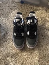 Jordan 4 Fear 3