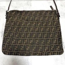 Fendi Pattern 34.5cm X 40cm X 1cm 3