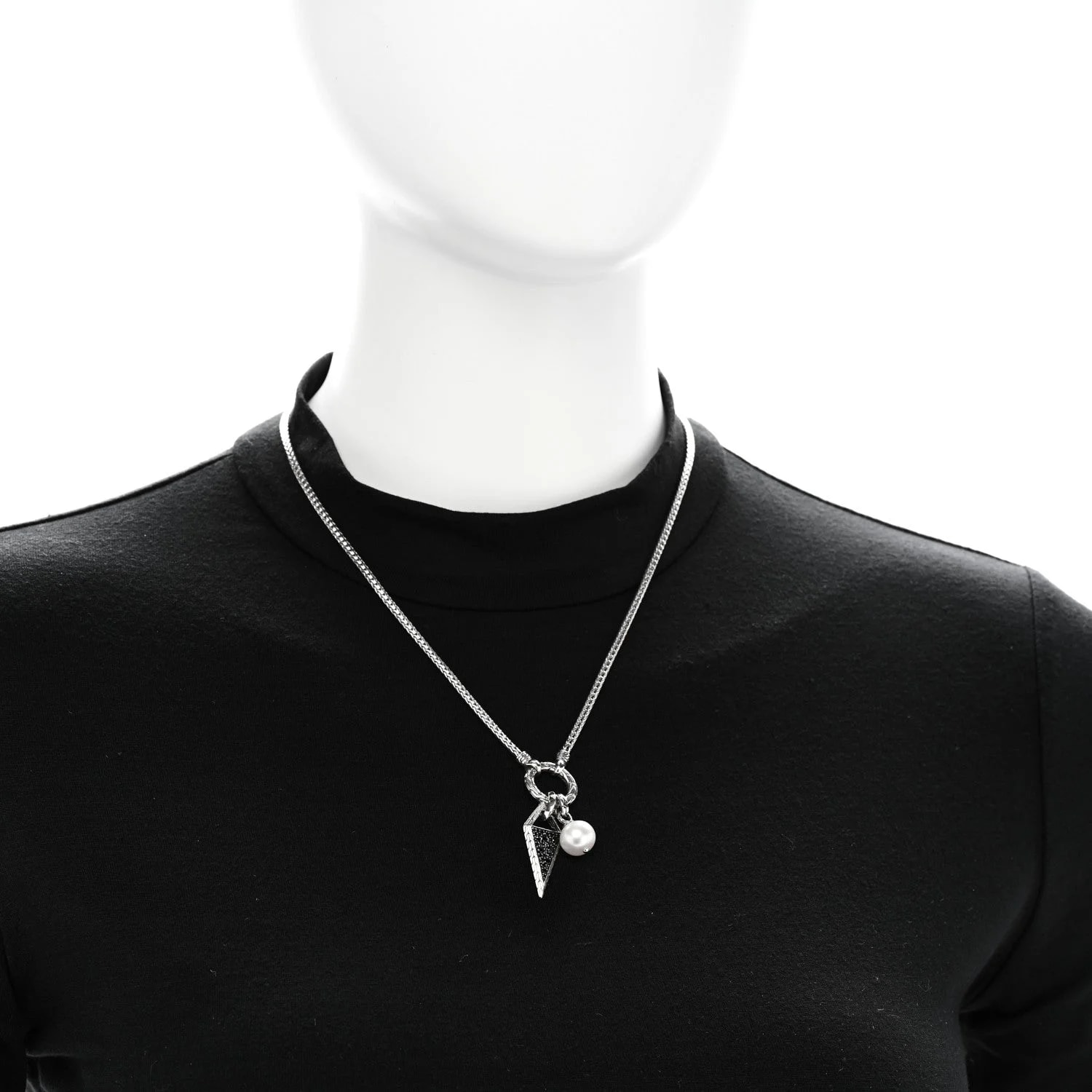 Spinel Cultured Classic Chain Tiga Amulet Keyring 2