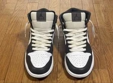 9.5US Air Jordan 1 Mid Se Elephant 2