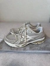 Asics — 9.5US Asics Gel-Kayano 14 — Sneaker — deal