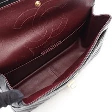 Chanel 255 Chevron V Stitch W Flap r0_0724 3