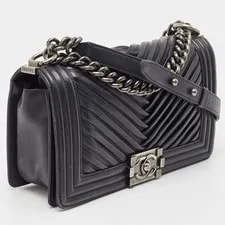 Chanel Chevron New Medium Boy Flap 3