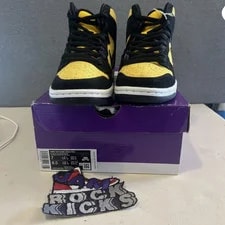 Nike SB Dunk High Pro Maize and DB1640-001 Size 4