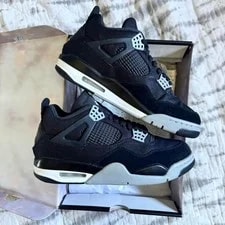 Jordan 4 Retro SE 3