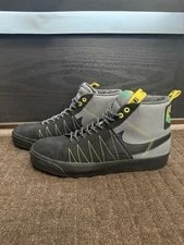 Nike SB ’S Mid Top Lace Up 3
