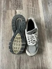 New Balance 990 v5 4